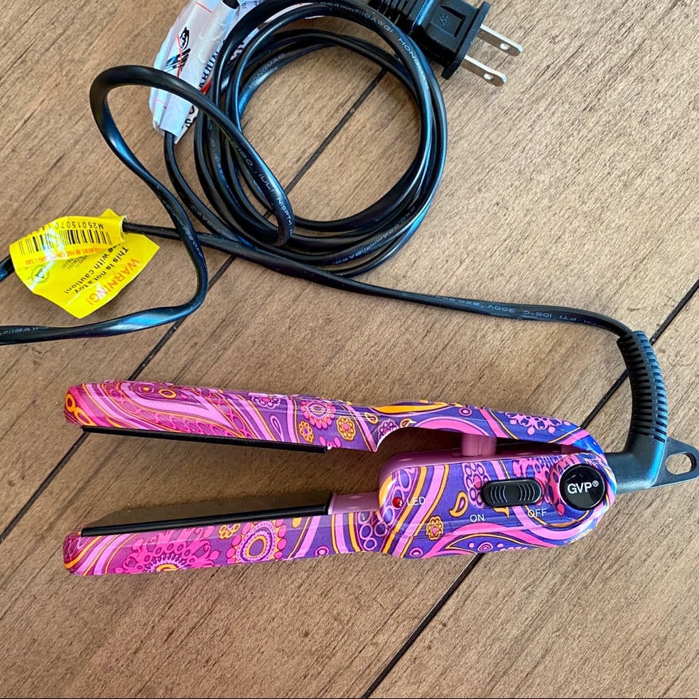 Travel Hair Straightener GVP Pink Purple